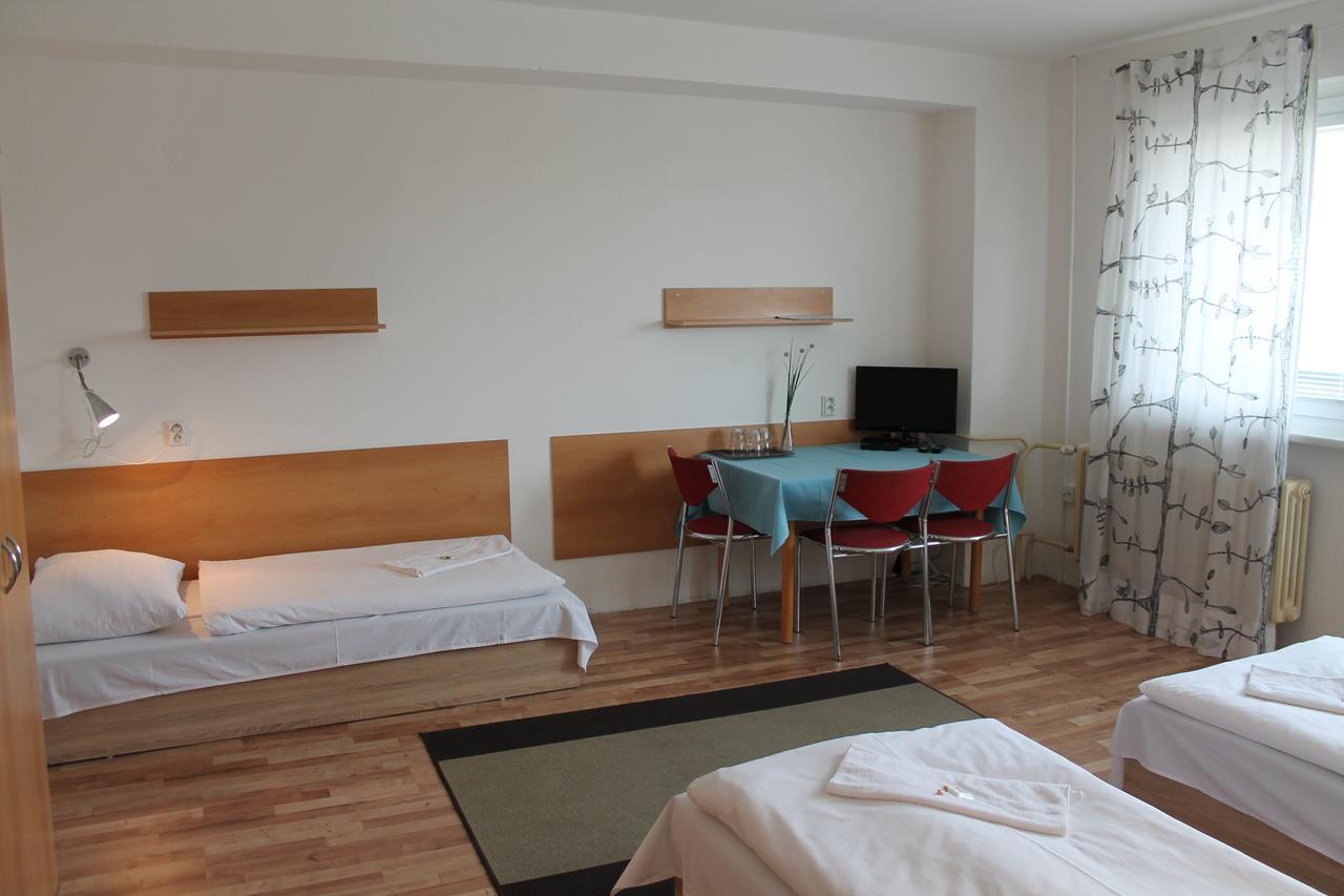 Hostel Turist สโวเลิน ภายนอก รูปภาพ